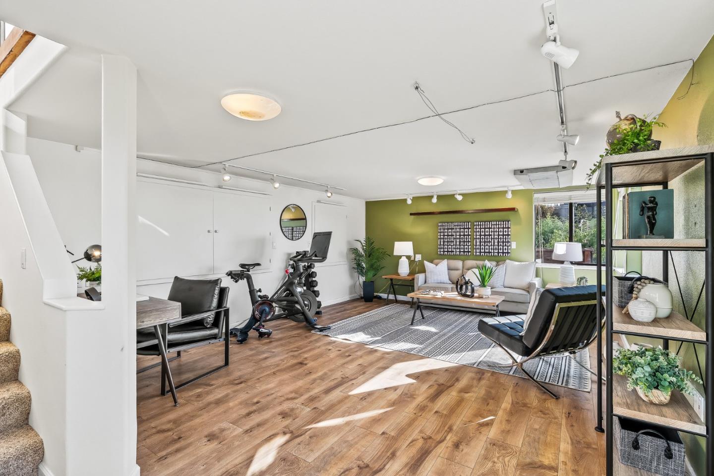 Detail Gallery Image 36 of 73 For 151 Blackpoint Ln, Santa Cruz,  CA 95062 - 3 Beds | 2 Baths