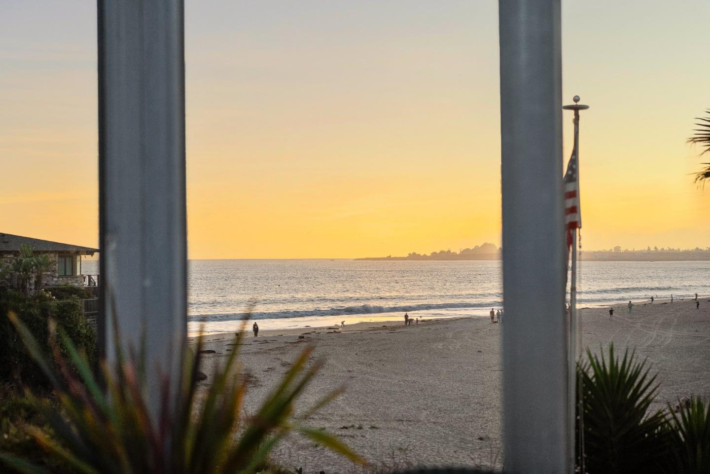 Detail Gallery Image 42 of 73 For 151 Blackpoint Ln, Santa Cruz,  CA 95062 - 3 Beds | 2 Baths