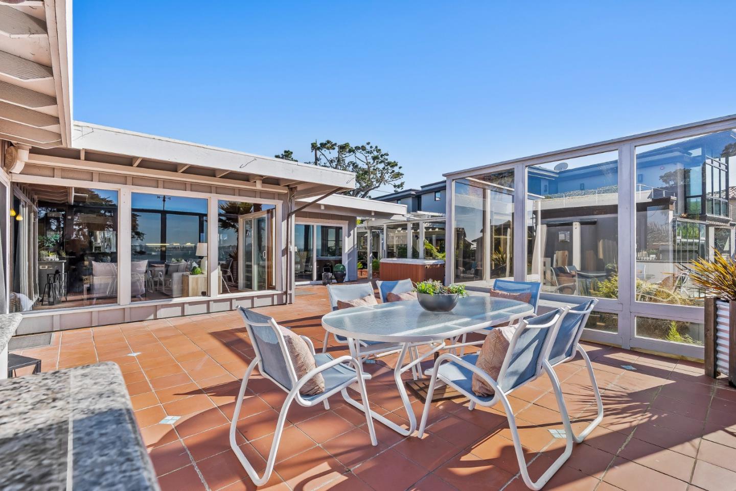 Detail Gallery Image 43 of 73 For 151 Blackpoint Ln, Santa Cruz,  CA 95062 - 3 Beds | 2 Baths