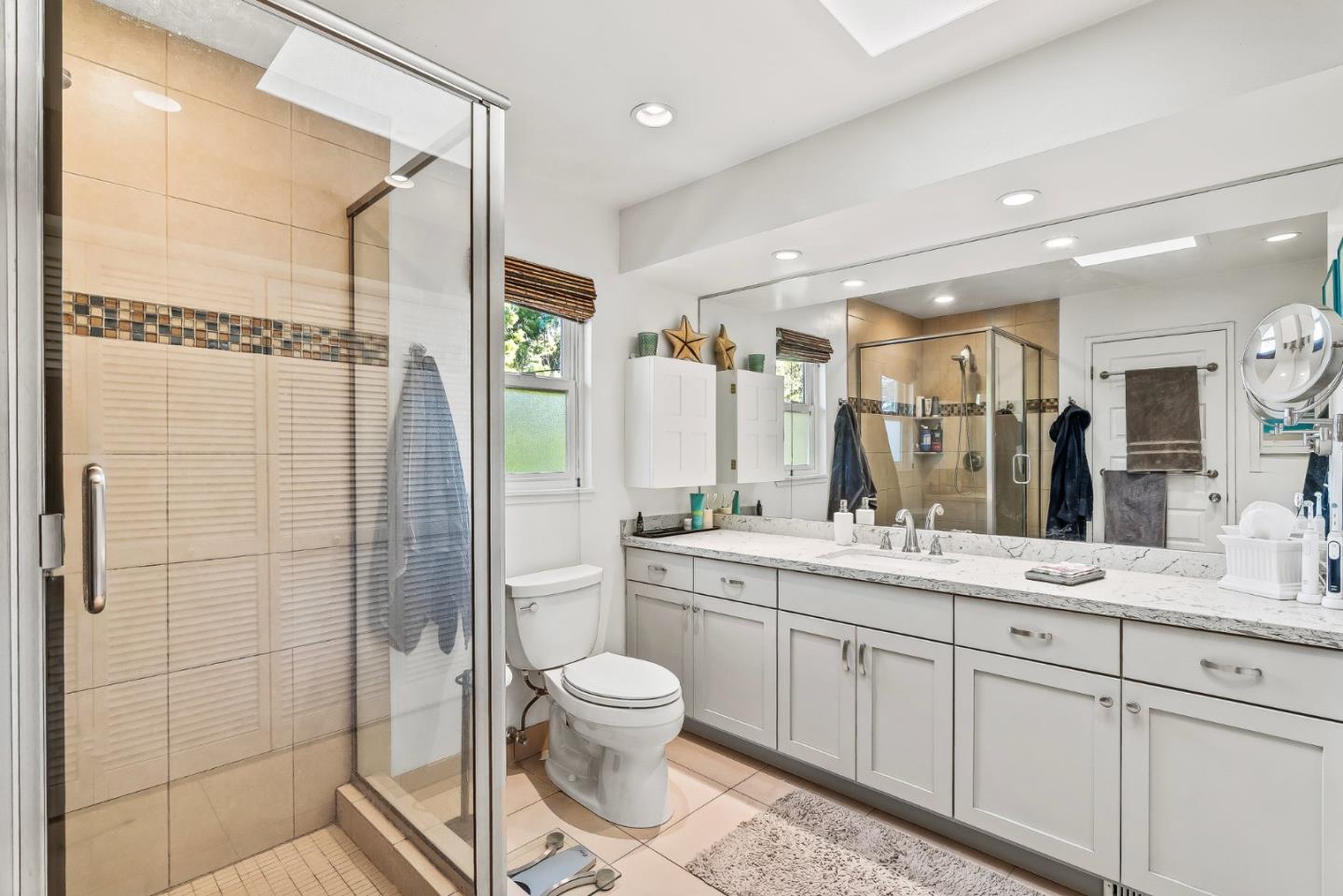 Detail Gallery Image 56 of 73 For 151 Blackpoint Ln, Santa Cruz,  CA 95062 - 3 Beds | 2 Baths