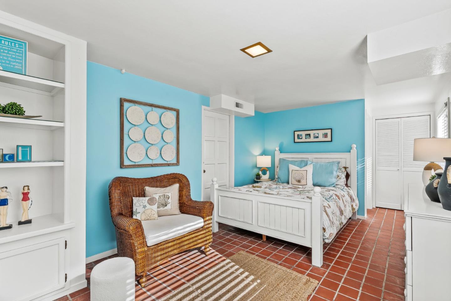 Detail Gallery Image 58 of 73 For 151 Blackpoint Ln, Santa Cruz,  CA 95062 - 3 Beds | 2 Baths