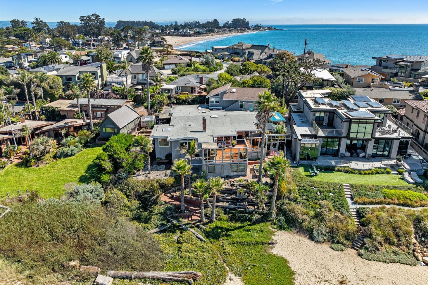 Detail Gallery Image 70 of 73 For 151 Blackpoint Ln, Santa Cruz,  CA 95062 - 3 Beds | 2 Baths