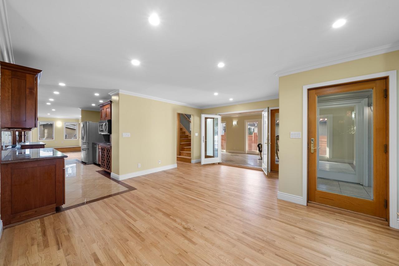Detail Gallery Image 10 of 23 For 148 Kingsley Ave, Palo Alto,  CA 94301 - 7 Beds | 6/2 Baths