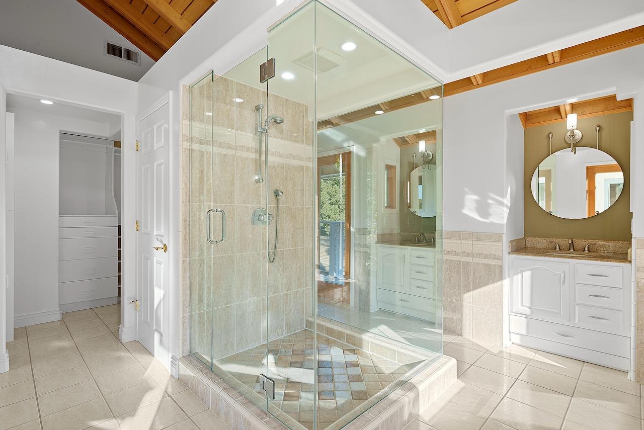 Detail Gallery Image 13 of 23 For 148 Kingsley Ave, Palo Alto,  CA 94301 - 7 Beds | 6/2 Baths