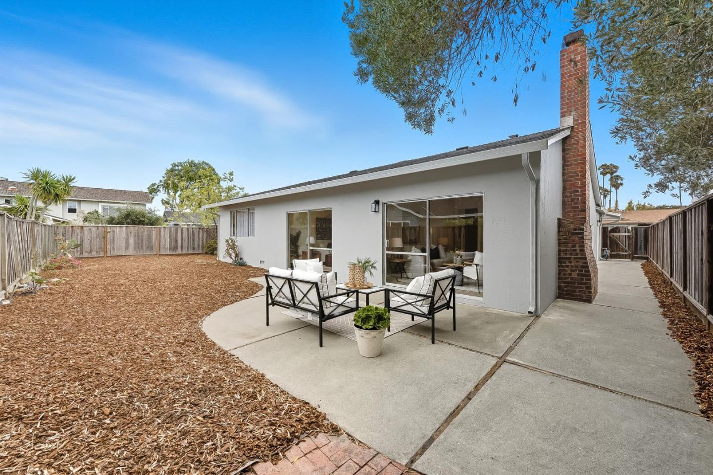 Detail Gallery Image 24 of 33 For 1100 Bounty Dr, Foster City,  CA 94404 - 3 Beds | 2 Baths