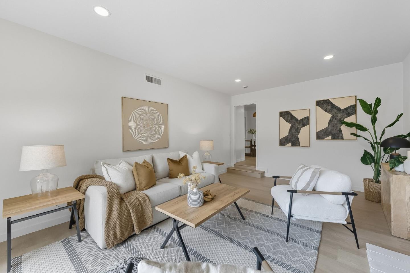Detail Gallery Image 6 of 33 For 1100 Bounty Dr, Foster City,  CA 94404 - 3 Beds | 2 Baths