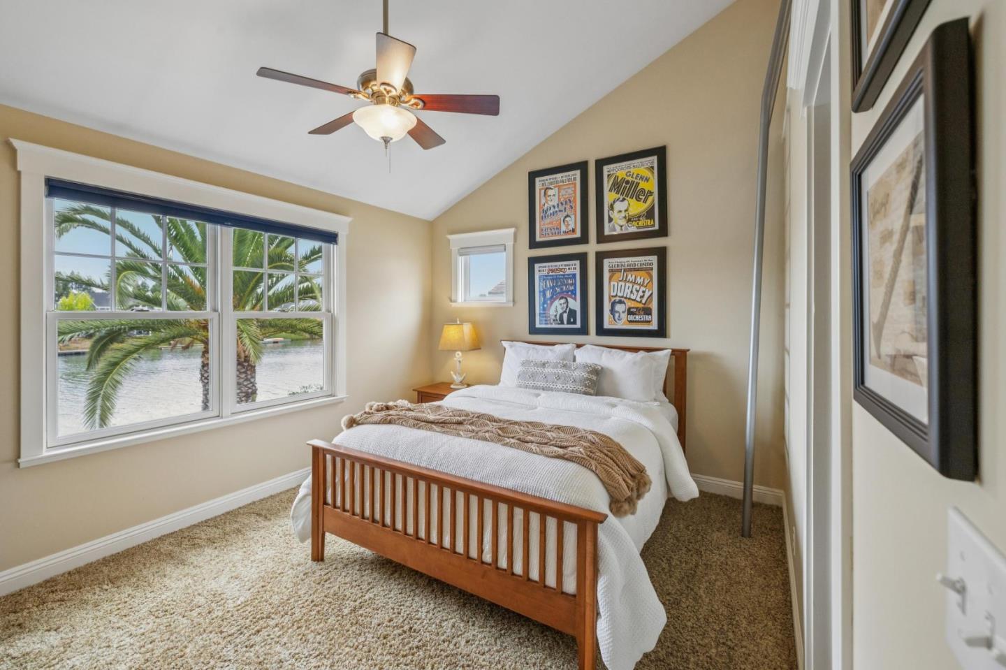 Detail Gallery Image 32 of 50 For 631 Marlin Ct, Redwood City,  CA 94065 - 4 Beds | 2/1 Baths