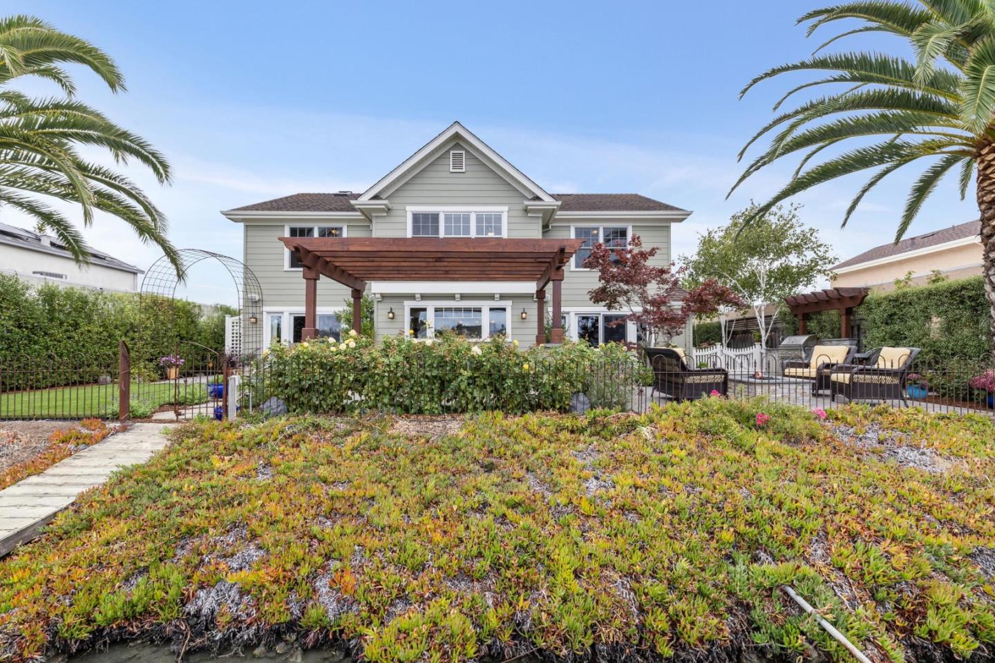 Detail Gallery Image 44 of 50 For 631 Marlin Ct, Redwood City,  CA 94065 - 4 Beds | 2/1 Baths