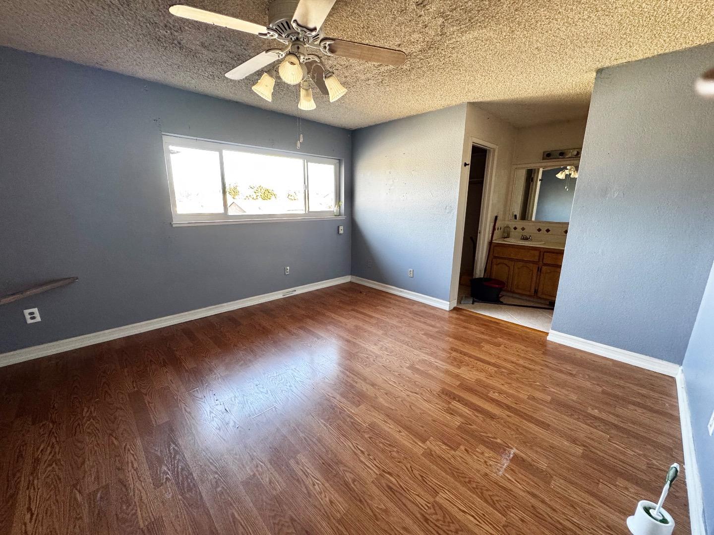 Detail Gallery Image 14 of 22 For 610 Placer Ln, Suisun City,  CA 94585 - 4 Beds | 2 Baths