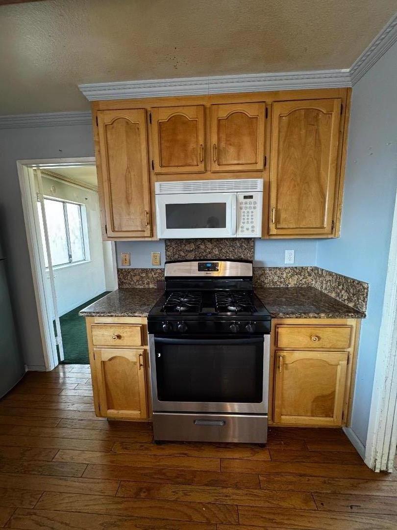 Detail Gallery Image 5 of 22 For 610 Placer Ln, Suisun City,  CA 94585 - 4 Beds | 2 Baths
