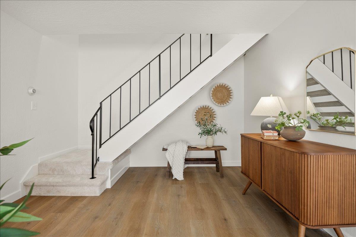 Detail Gallery Image 12 of 29 For 284 Rio Verde Pl #3,  Milpitas,  CA 95035 - 2 Beds | 1 Baths