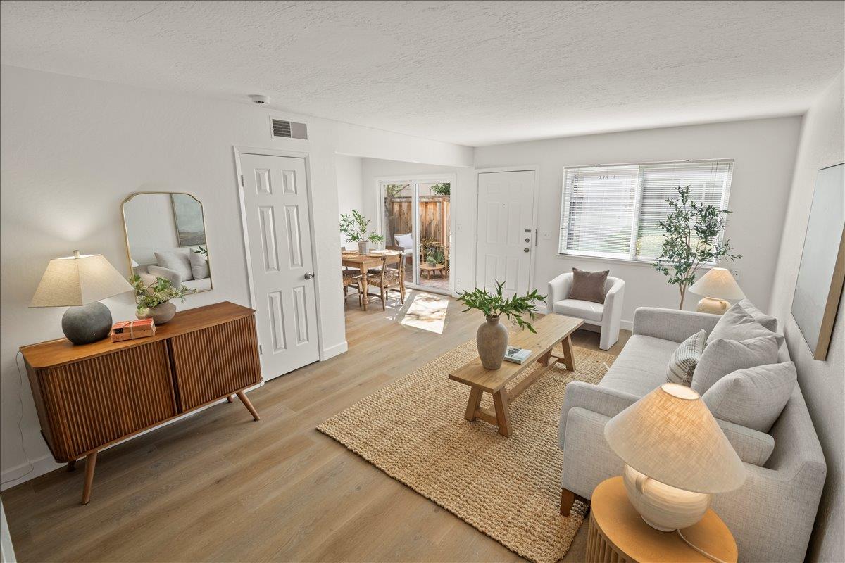 Detail Gallery Image 13 of 29 For 284 Rio Verde Pl #3,  Milpitas,  CA 95035 - 2 Beds | 1 Baths