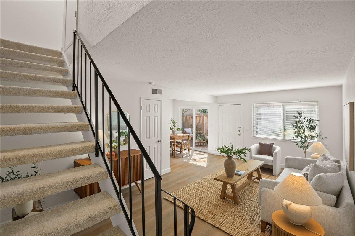 Detail Gallery Image 14 of 29 For 284 Rio Verde Pl #3,  Milpitas,  CA 95035 - 2 Beds | 1 Baths