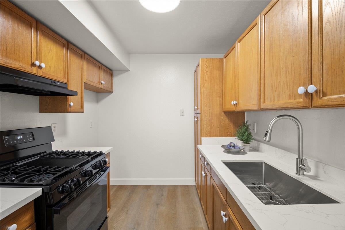 Detail Gallery Image 9 of 29 For 284 Rio Verde Pl #3,  Milpitas,  CA 95035 - 2 Beds | 1 Baths
