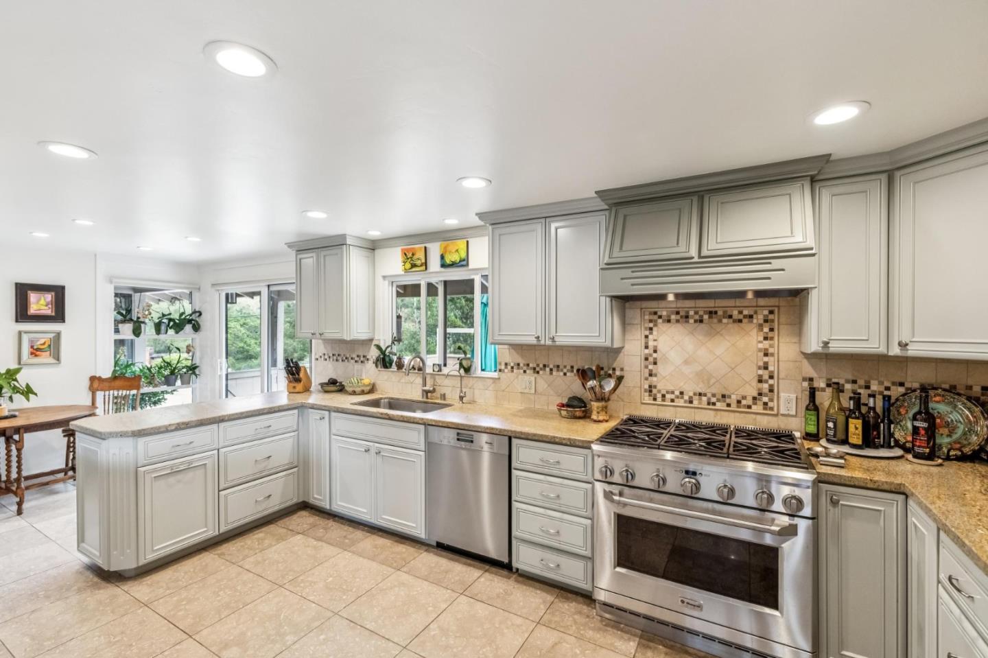 Detail Gallery Image 16 of 48 For 760 Country Club Dr, Carmel Valley,  CA 93924 - 4 Beds | 3 Baths