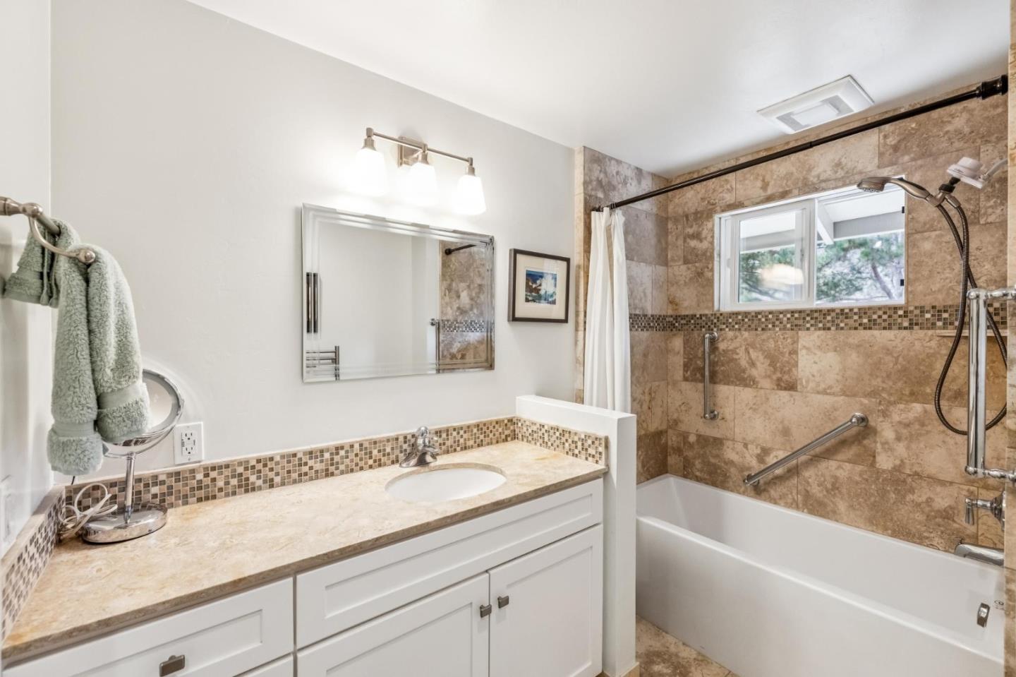 Detail Gallery Image 32 of 48 For 760 Country Club Dr, Carmel Valley,  CA 93924 - 4 Beds | 3 Baths