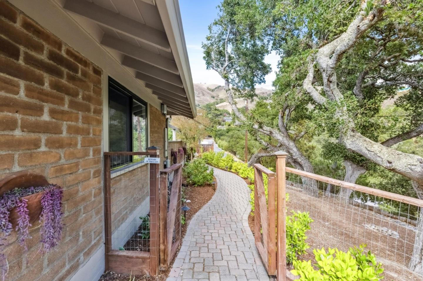 Detail Gallery Image 7 of 48 For 760 Country Club Dr, Carmel Valley,  CA 93924 - 4 Beds | 3 Baths