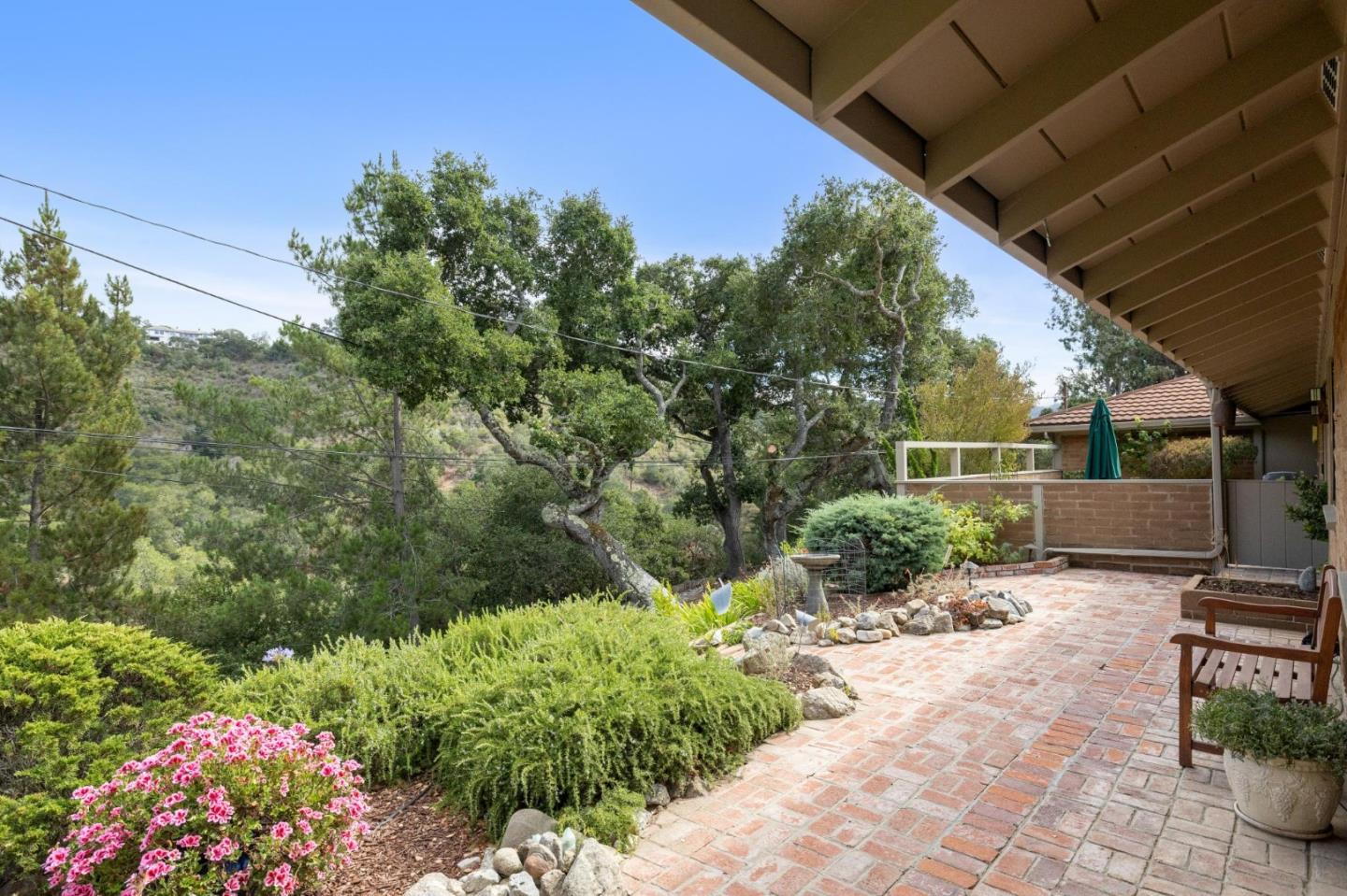 Detail Gallery Image 9 of 48 For 760 Country Club Dr, Carmel Valley,  CA 93924 - 4 Beds | 3 Baths