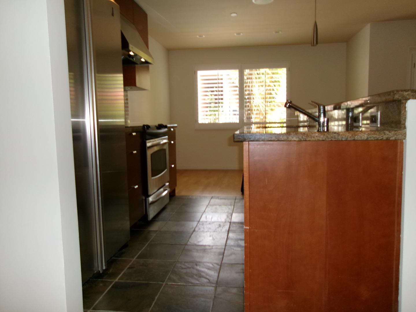 Detail Gallery Image 12 of 18 For 1855 Palm View Pl #123,  Santa Clara,  CA 95050 - 1 Beds | 1 Baths