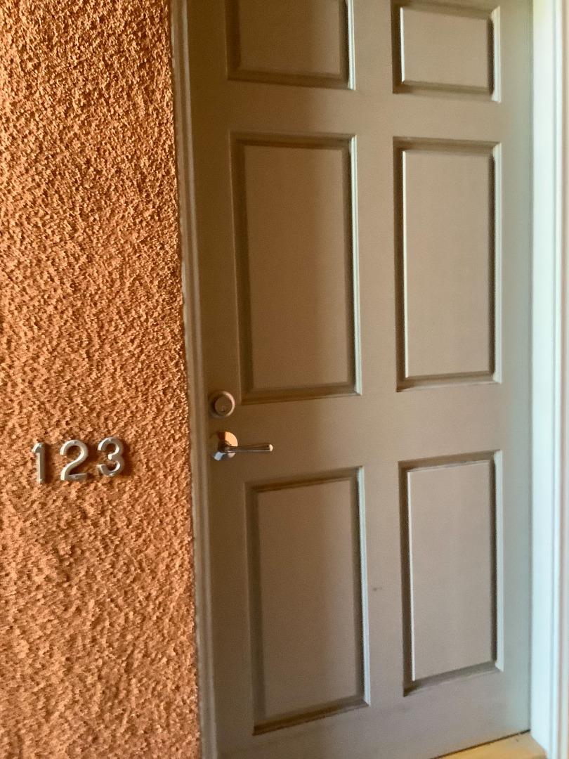 Detail Gallery Image 8 of 18 For 1855 Palm View Pl #123,  Santa Clara,  CA 95050 - 1 Beds | 1 Baths