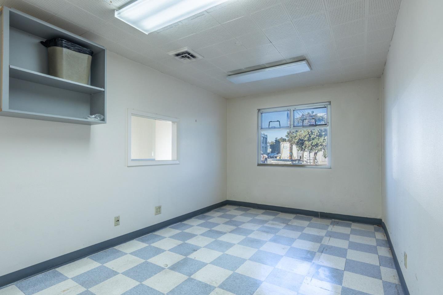 Detail Gallery Image 18 of 41 For 320 Victory Ave, South San Francisco,  CA 94080 - – Beds | – Baths