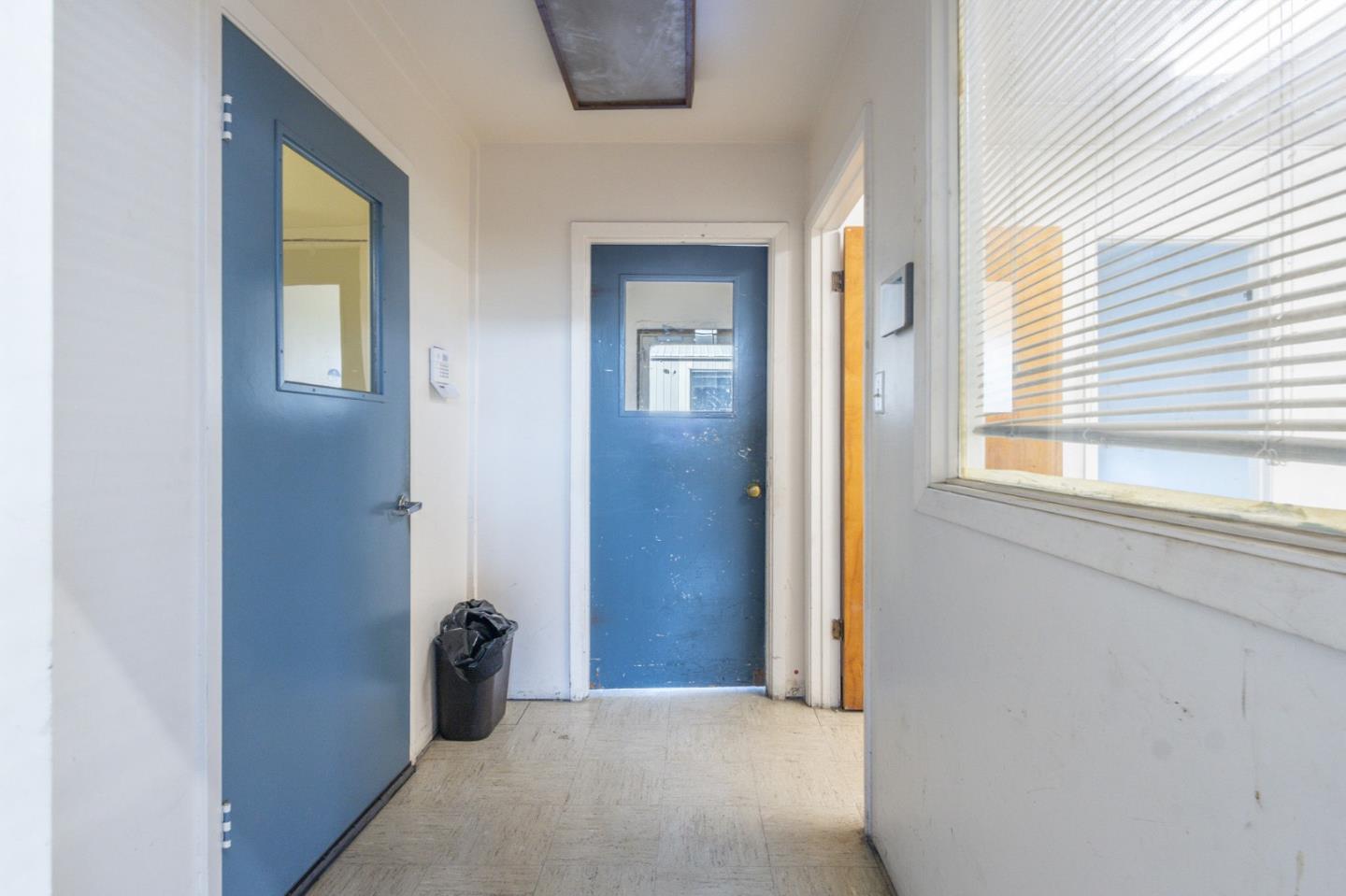 Detail Gallery Image 24 of 41 For 320 Victory Ave, South San Francisco,  CA 94080 - – Beds | – Baths