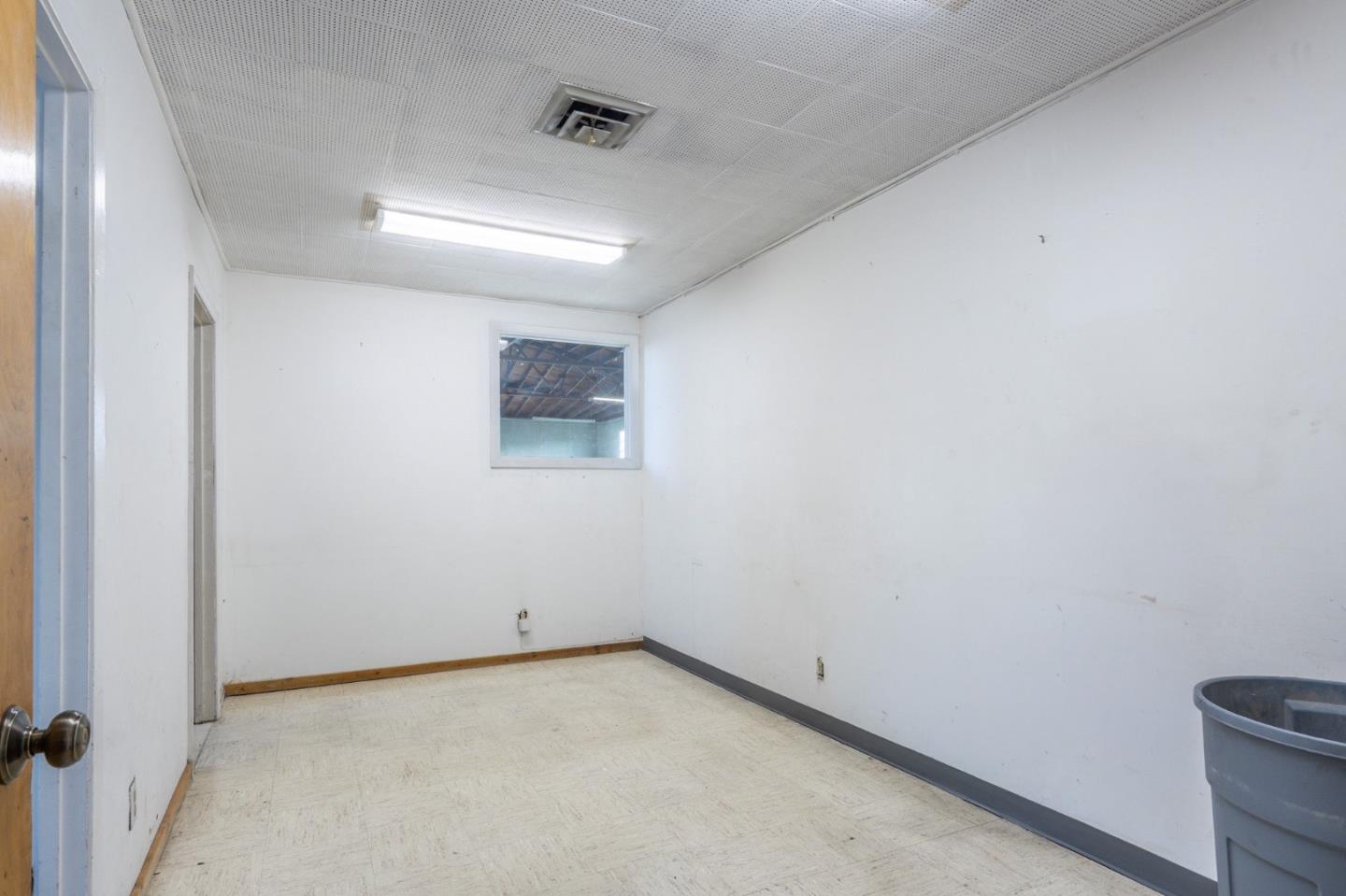 Detail Gallery Image 25 of 41 For 320 Victory Ave, South San Francisco,  CA 94080 - – Beds | – Baths