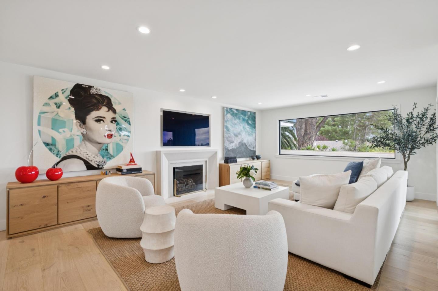 Detail Gallery Image 10 of 74 For 1820 Capistrano Way, Burlingame,  CA 94010 - 3 Beds | 2 Baths