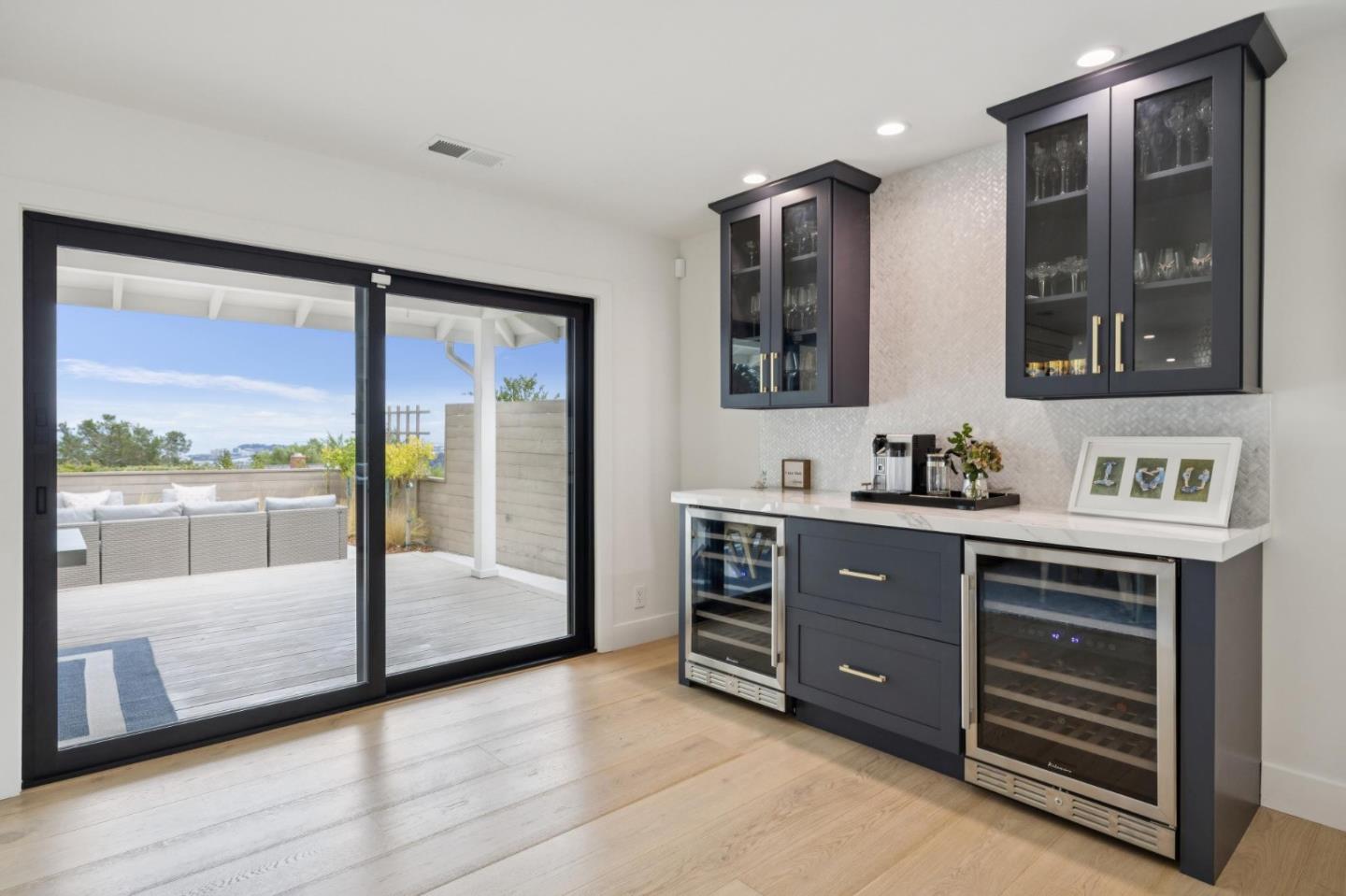 Detail Gallery Image 23 of 74 For 1820 Capistrano Way, Burlingame,  CA 94010 - 3 Beds | 2 Baths