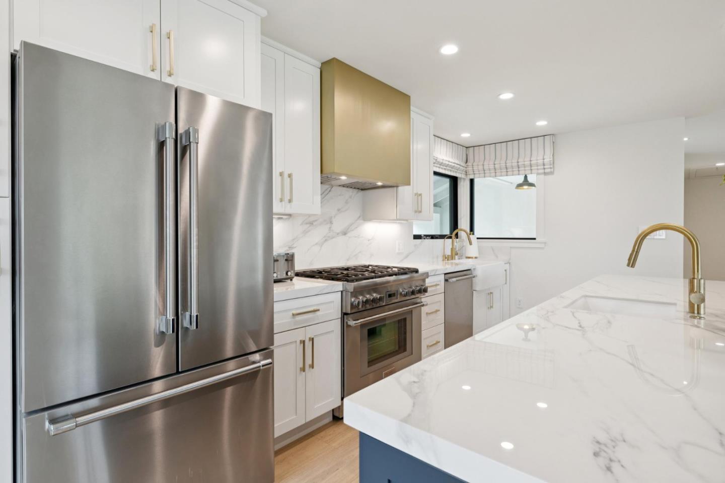 Detail Gallery Image 29 of 74 For 1820 Capistrano Way, Burlingame,  CA 94010 - 3 Beds | 2 Baths