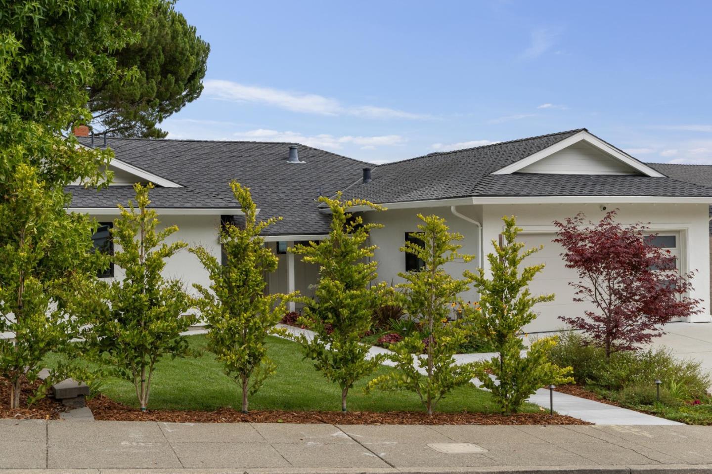 Detail Gallery Image 3 of 74 For 1820 Capistrano Way, Burlingame,  CA 94010 - 3 Beds | 2 Baths