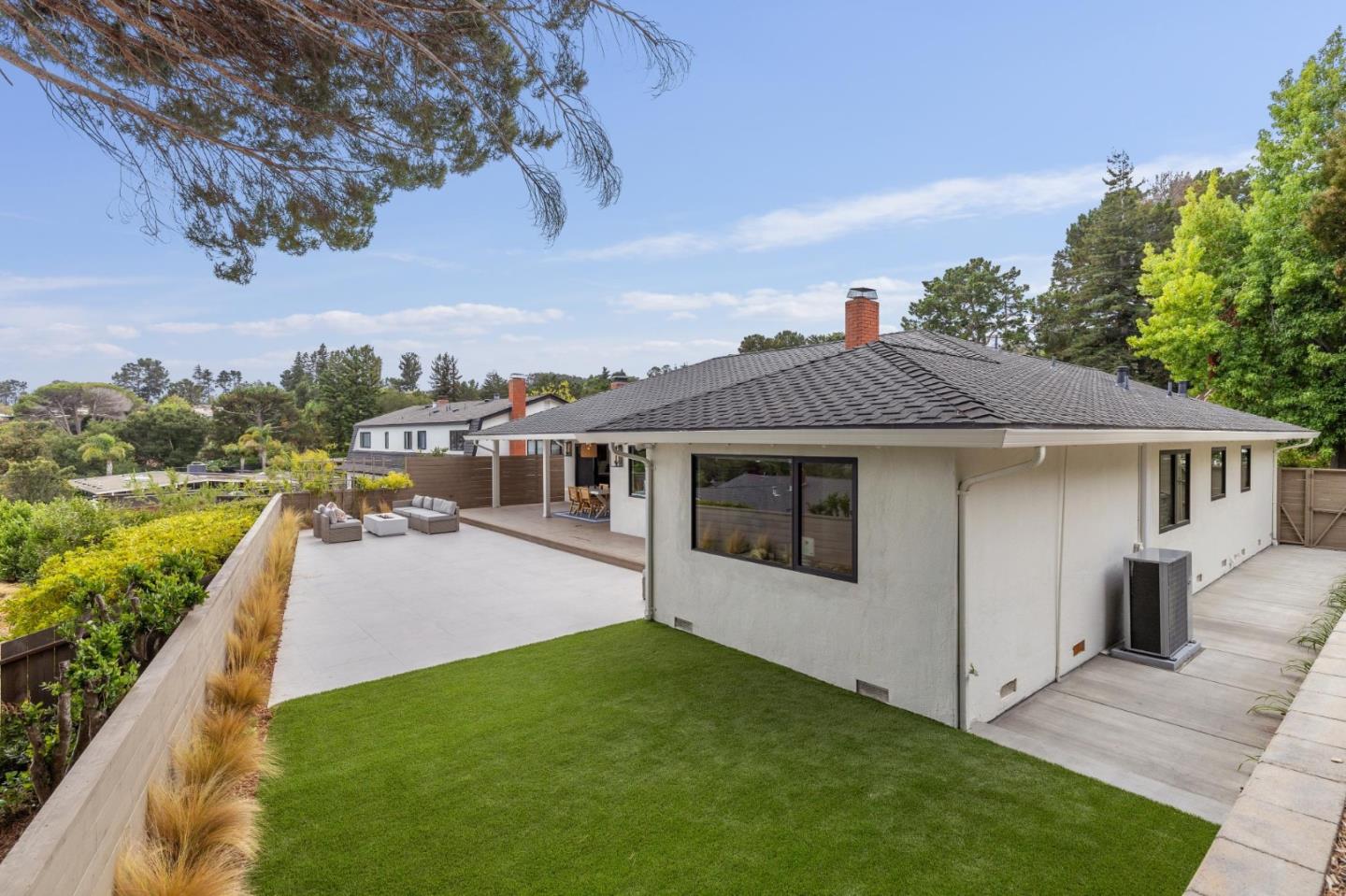 Detail Gallery Image 49 of 74 For 1820 Capistrano Way, Burlingame,  CA 94010 - 3 Beds | 2 Baths