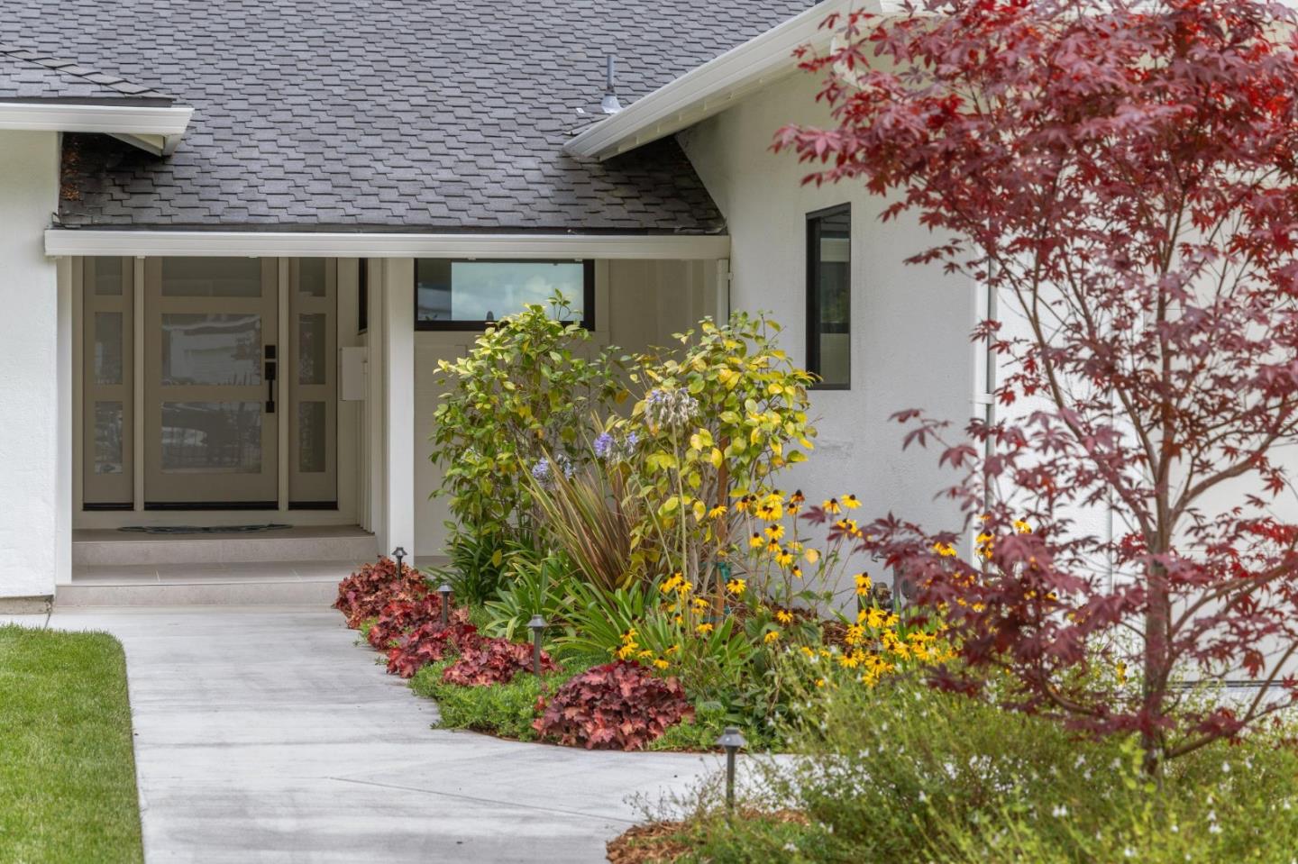Detail Gallery Image 5 of 74 For 1820 Capistrano Way, Burlingame,  CA 94010 - 3 Beds | 2 Baths