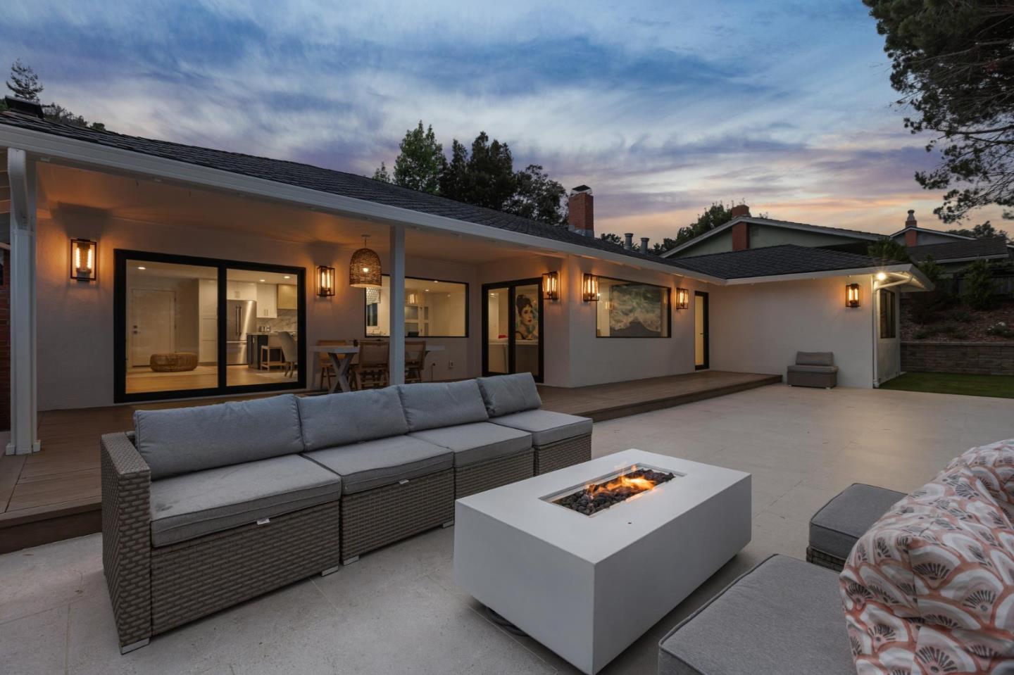 Detail Gallery Image 64 of 74 For 1820 Capistrano Way, Burlingame,  CA 94010 - 3 Beds | 2 Baths