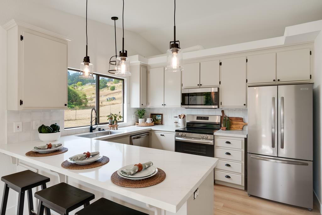 Detail Gallery Image 13 of 45 For 3245 Soquel San Jose Rd, Soquel,  CA 95073 - 3 Beds | 2 Baths