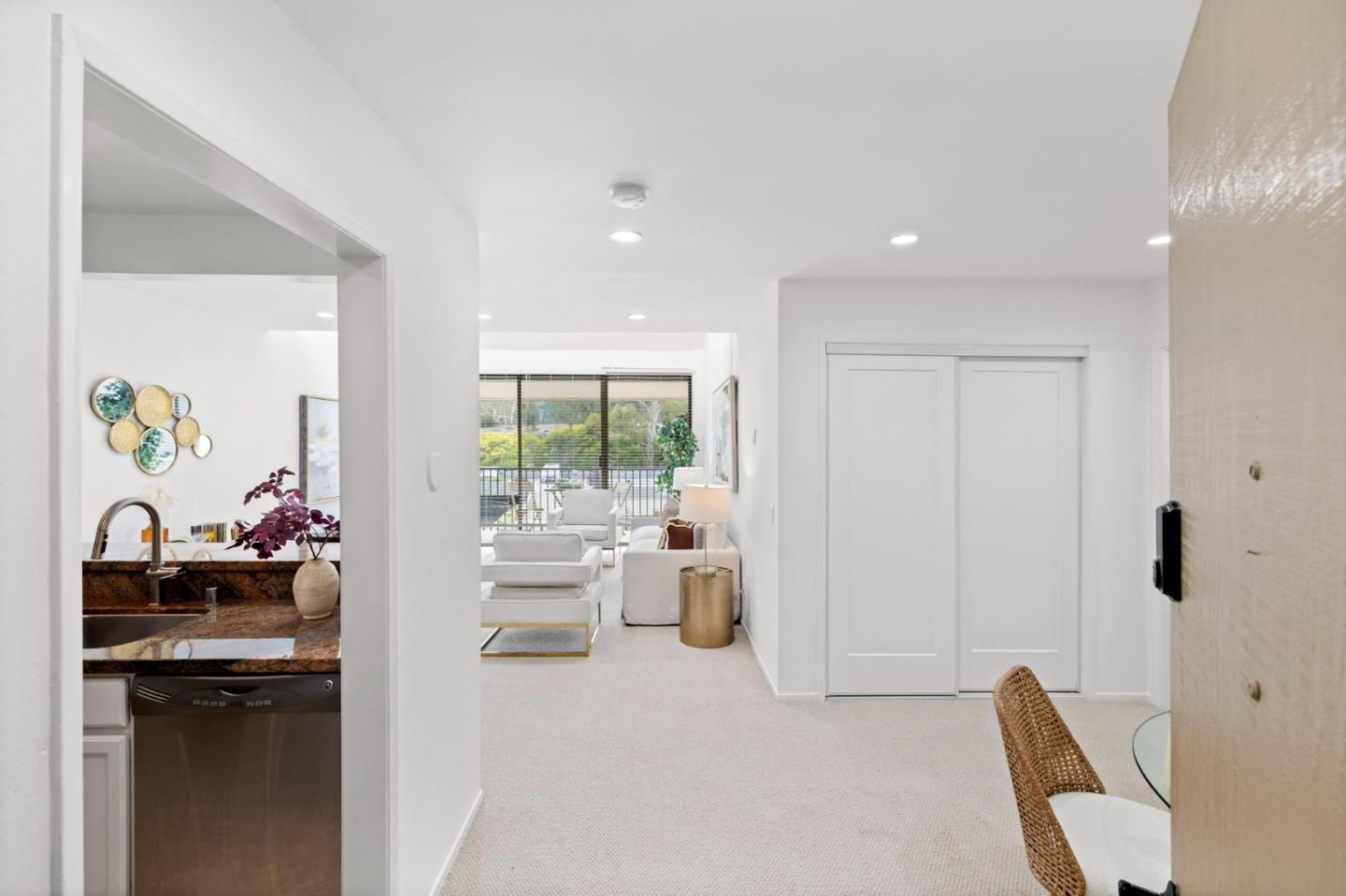 Detail Gallery Image 5 of 38 For 380 Vallejo Dr #321,  Millbrae,  CA 94030 - 1 Beds | 1 Baths