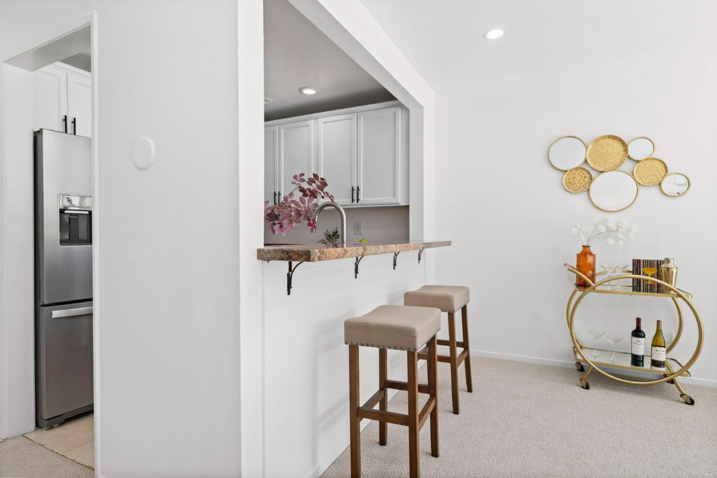 Detail Gallery Image 7 of 38 For 380 Vallejo Dr #321,  Millbrae,  CA 94030 - 1 Beds | 1 Baths