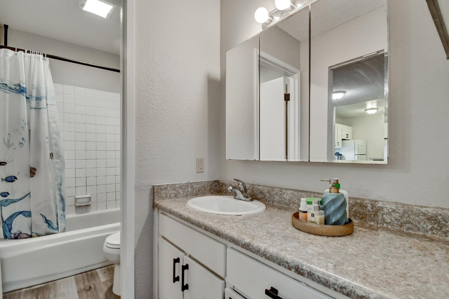 Detail Gallery Image 23 of 37 For 377 Mandarin Dr #305,  Daly City,  CA 94015 - 1 Beds | 1 Baths