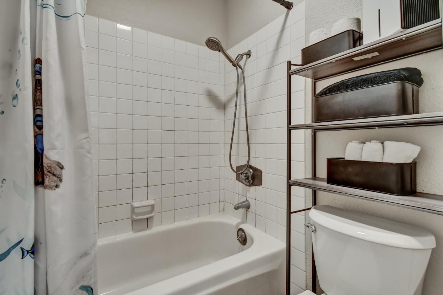 Detail Gallery Image 24 of 37 For 377 Mandarin Dr #305,  Daly City,  CA 94015 - 1 Beds | 1 Baths