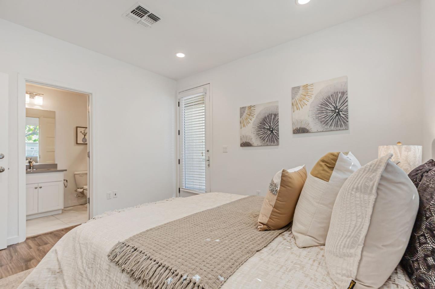 Detail Gallery Image 24 of 42 For 813 Garden St, Milpitas,  CA 95035 - 4 Beds | 3/1 Baths