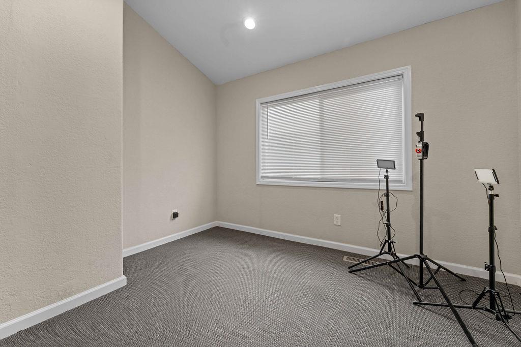 Detail Gallery Image 23 of 35 For 250 Meridian Ave, San Jose,  CA 95126 - – Beds | – Baths