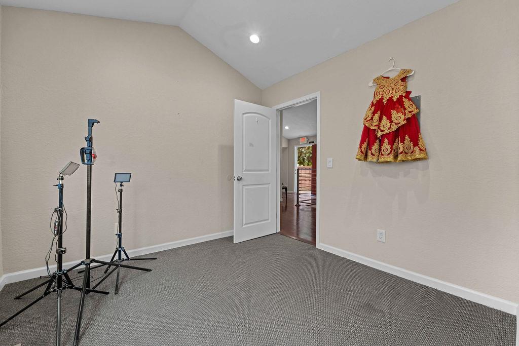 Detail Gallery Image 24 of 35 For 250 Meridian Ave, San Jose,  CA 95126 - – Beds | – Baths