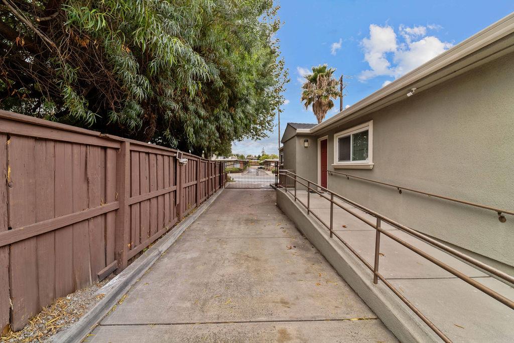 Detail Gallery Image 31 of 35 For 250 Meridian Ave, San Jose,  CA 95126 - – Beds | – Baths