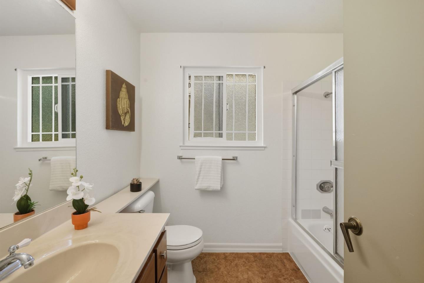 Detail Gallery Image 20 of 53 For 1860 Home Gate Dr, San Jose,  CA 95148 - 3 Beds | 2/1 Baths