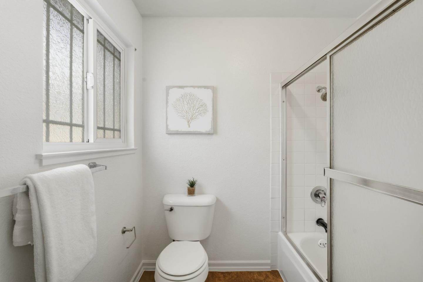 Detail Gallery Image 24 of 53 For 1860 Home Gate Dr, San Jose,  CA 95148 - 3 Beds | 2/1 Baths