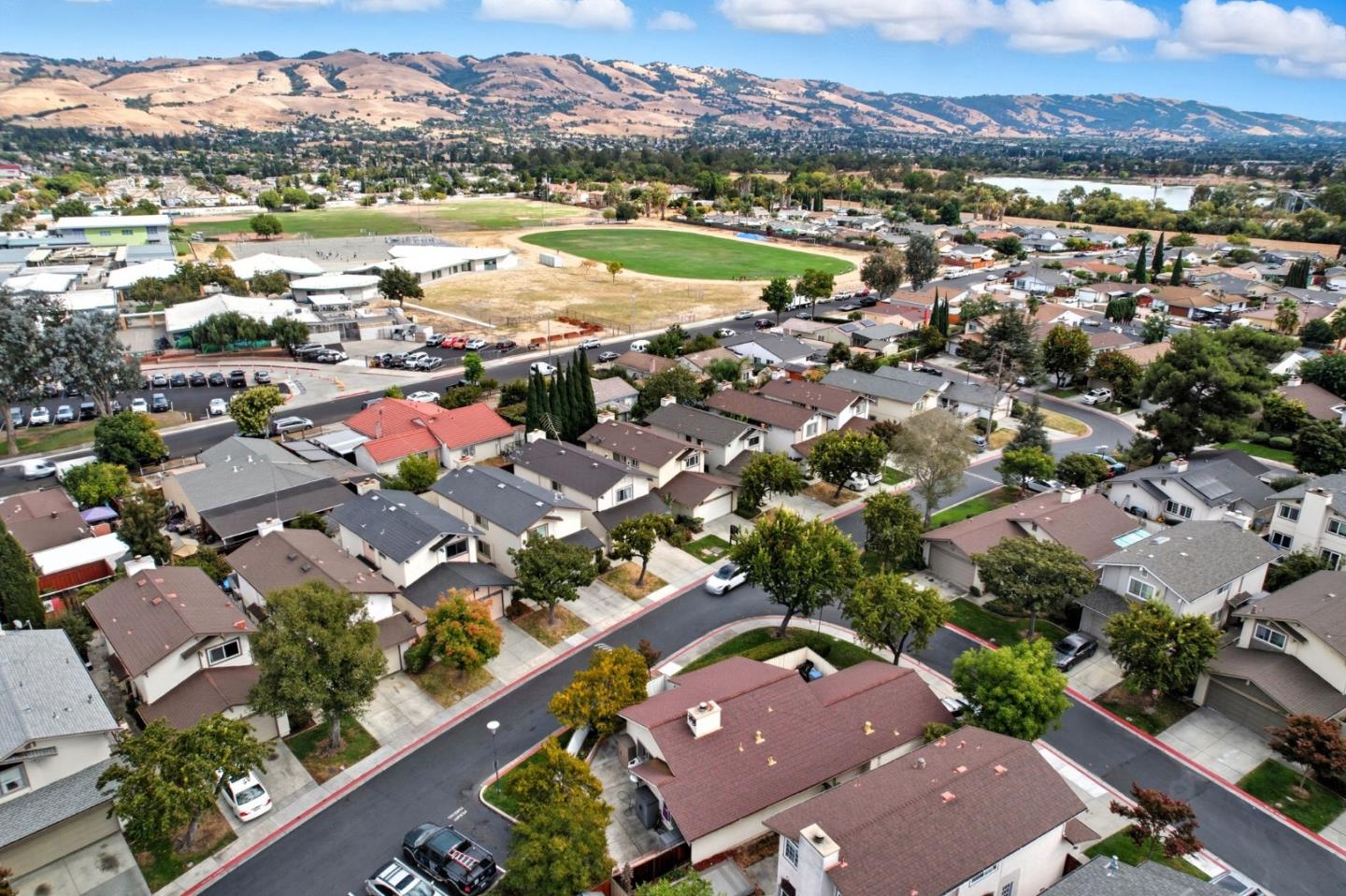 Detail Gallery Image 43 of 53 For 1860 Home Gate Dr, San Jose,  CA 95148 - 3 Beds | 2/1 Baths