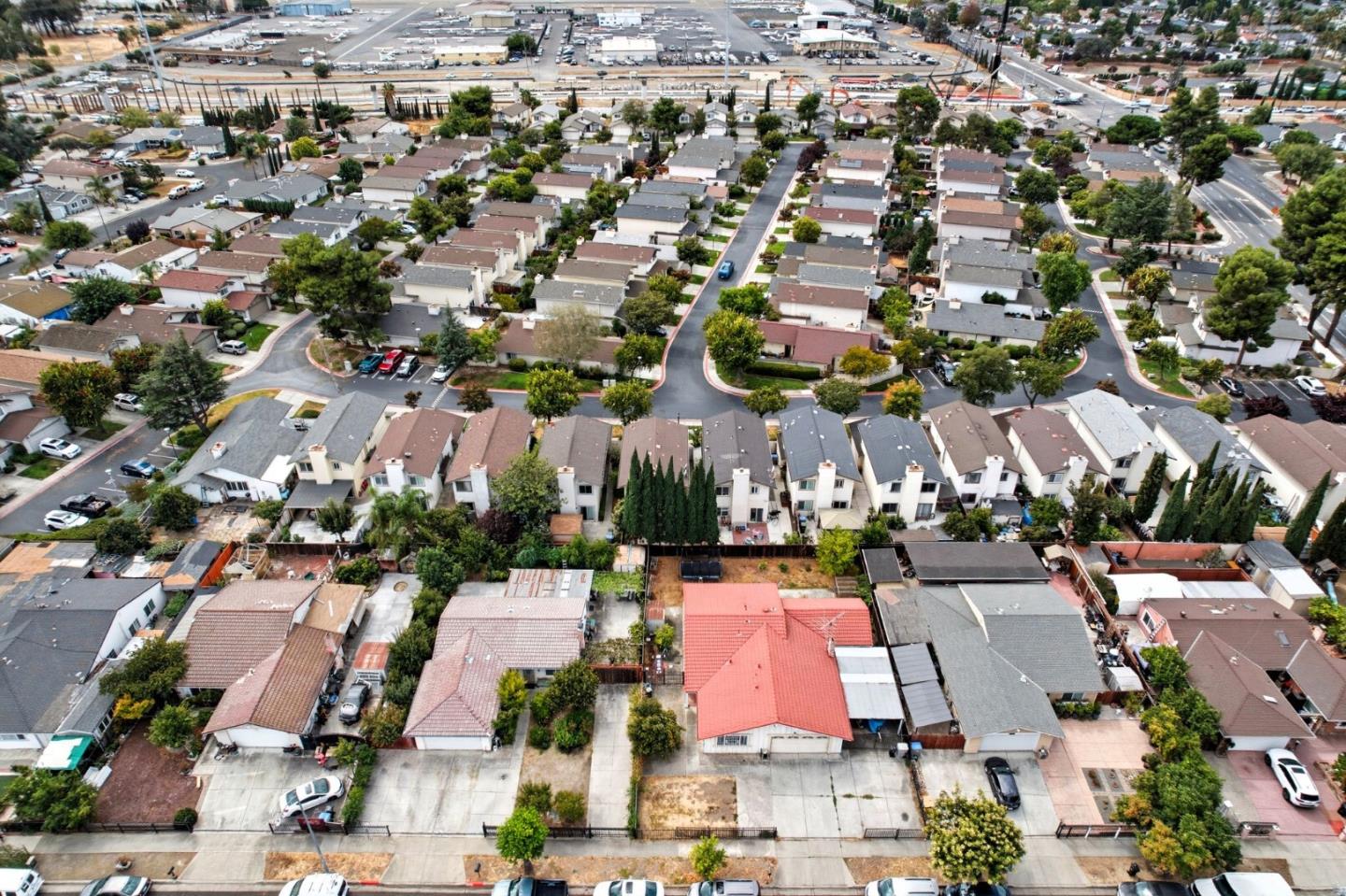 Detail Gallery Image 49 of 53 For 1860 Home Gate Dr, San Jose,  CA 95148 - 3 Beds | 2/1 Baths
