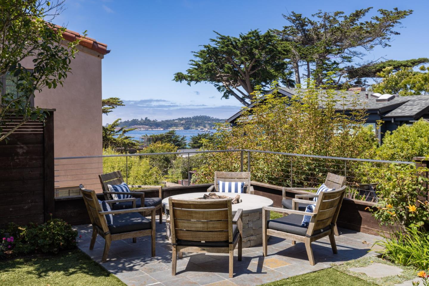 Detail Gallery Image 13 of 32 For 0 San Antonio 2 Nw of 7th, Carmel,  CA 93921 - 3 Beds | 3 Baths