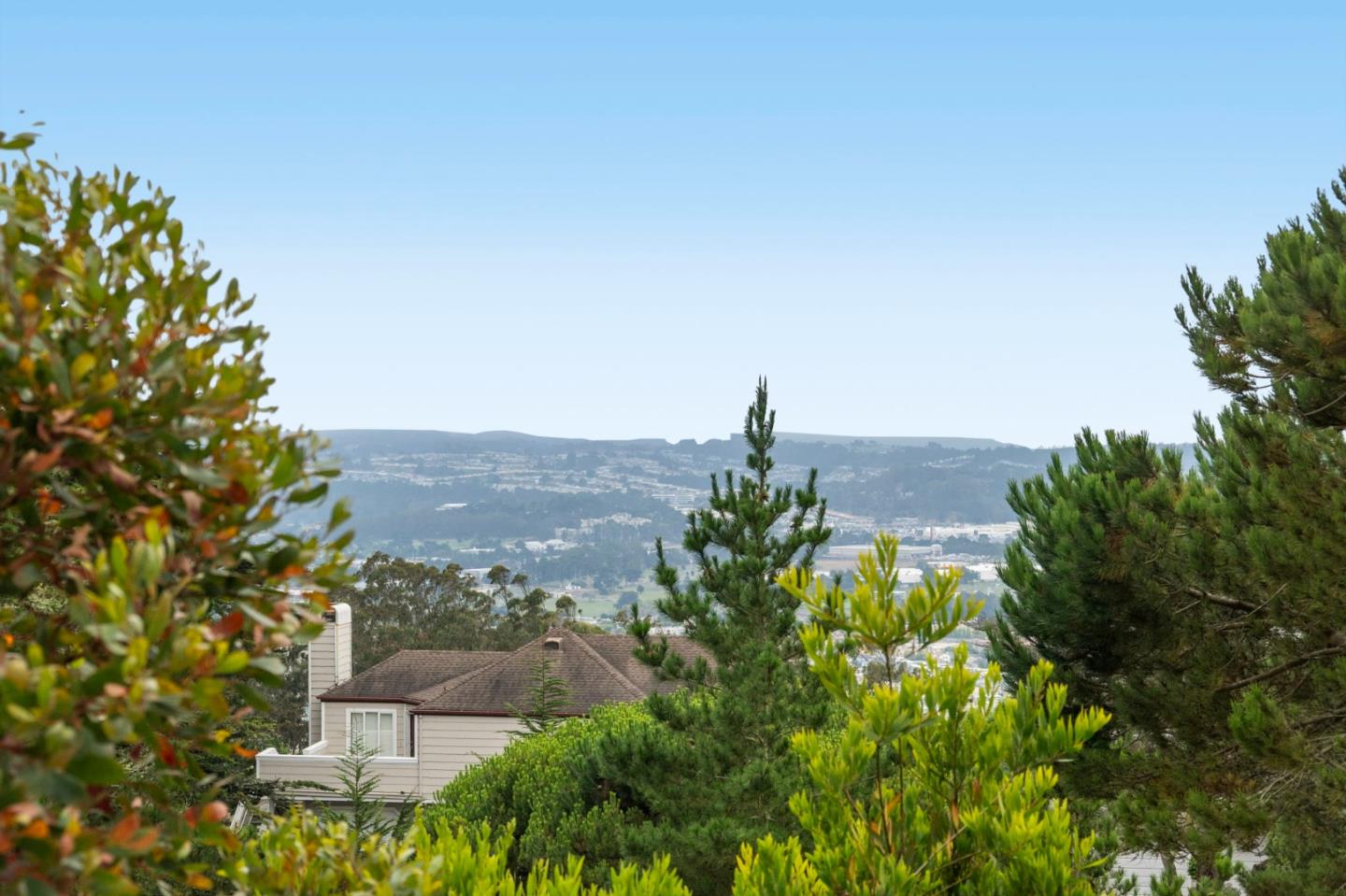 Detail Gallery Image 21 of 75 For 491 Pointe Pacific Dr #2,  Daly City,  CA 94014 - 3 Beds | 2/1 Baths