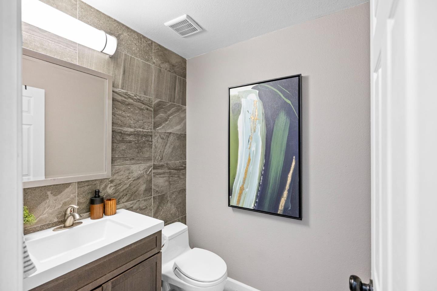 Detail Gallery Image 34 of 75 For 491 Pointe Pacific Dr #2,  Daly City,  CA 94014 - 3 Beds | 2/1 Baths